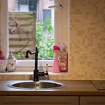 Garden Apartment, Lejlighed *