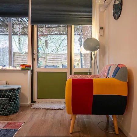 Apartman Garden Apartment, *